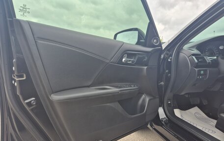 Honda Accord IX рестайлинг, 2013 год, 2 300 000 рублей, 17 фотография