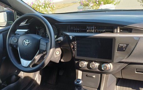 Toyota Corolla, 2013 год, 1 150 000 рублей, 9 фотография