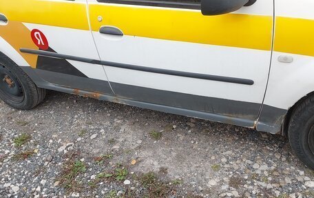 Renault Logan I, 2015 год, 250 000 рублей, 7 фотография