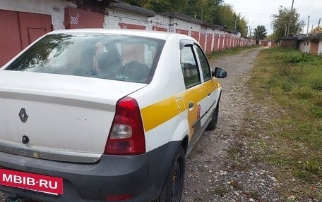 Renault Logan I, 2015 год, 250 000 рублей, 5 фотография