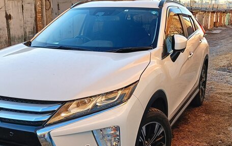 Mitsubishi Eclipse Cross, 2018 год, 1 850 000 рублей, 2 фотография