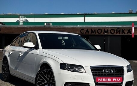 Audi A4, 2011 год, 1 490 000 рублей, 2 фотография