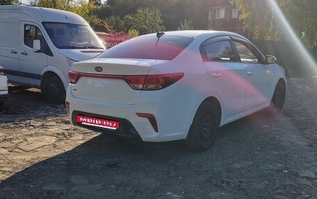 KIA Rio IV, 2018 год, 1 050 000 рублей, 9 фотография