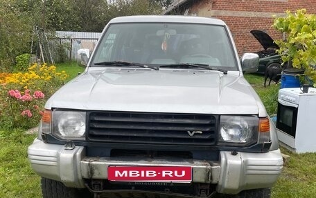 Mitsubishi Pajero III рестайлинг, 1997 год, 400 000 рублей, 1 фотография