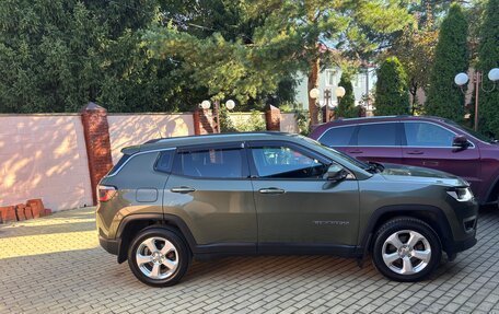 Jeep Compass II, 2018 год, 1 900 000 рублей, 3 фотография