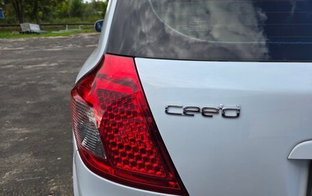 KIA cee'd I рестайлинг, 2010 год, 740 000 рублей, 14 фотография