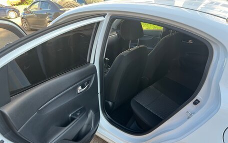 KIA Rio IV, 2018 год, 1 450 000 рублей, 10 фотография