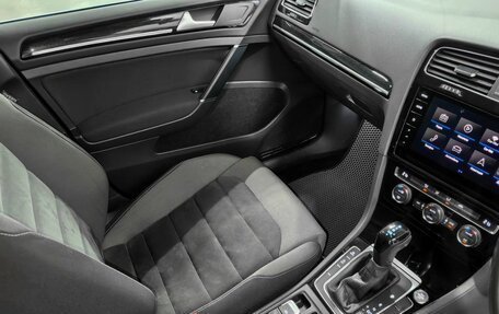 Volkswagen Golf VII, 2017 год, 1 550 000 рублей, 12 фотография