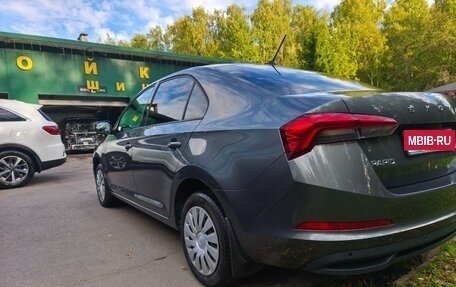 Skoda Rapid II, 2021 год, 1 500 000 рублей, 2 фотография