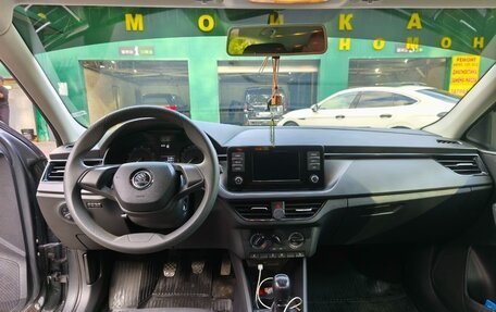 Skoda Rapid II, 2021 год, 1 500 000 рублей, 10 фотография