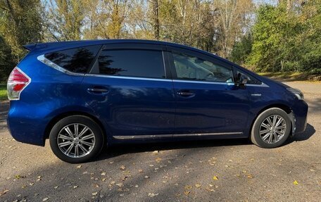 Toyota Prius Alpha I (ZVW40/41), 2017 год, 1 850 000 рублей, 8 фотография