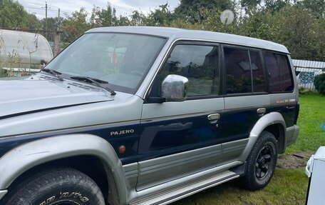 Mitsubishi Pajero III рестайлинг, 1997 год, 400 000 рублей, 2 фотография