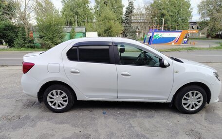 Renault Logan II, 2015 год, 470 000 рублей, 5 фотография
