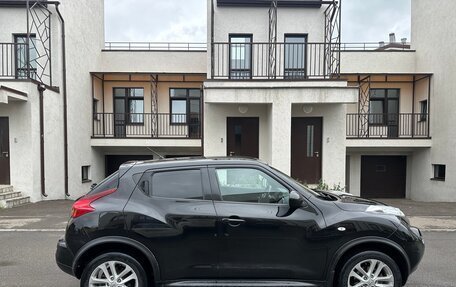 Nissan Juke II, 2011 год, 915 000 рублей, 6 фотография