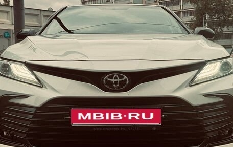 Toyota Camry, 2021 год, 3 459 000 рублей, 1 фотография