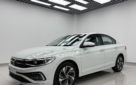 Volkswagen Bora, 2022 год, 1 075 000 рублей, 1 фотография