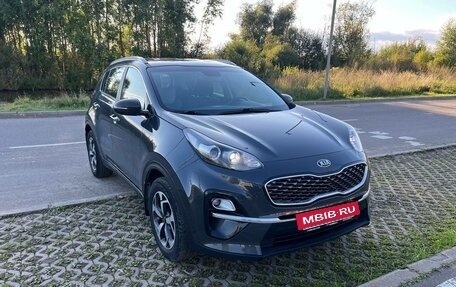 KIA Sportage IV рестайлинг, 2018 год, 2 100 000 рублей, 3 фотография