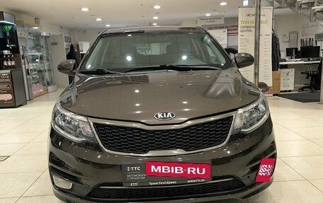 KIA Rio III рестайлинг, 2016 год, 1 335 000 рублей, 2 фотография