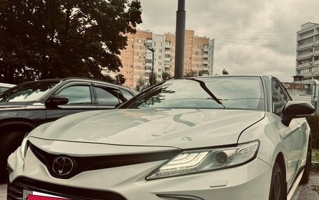 Toyota Camry, 2021 год, 3 459 000 рублей, 3 фотография