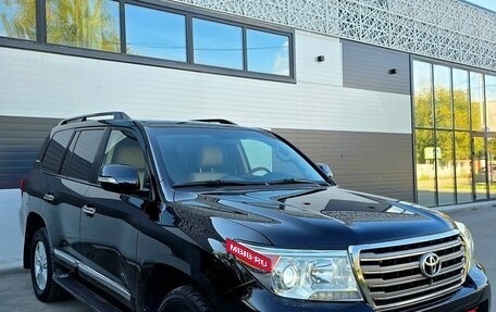 Toyota Land Cruiser 200, 2013 год, 4 430 000 рублей, 8 фотография