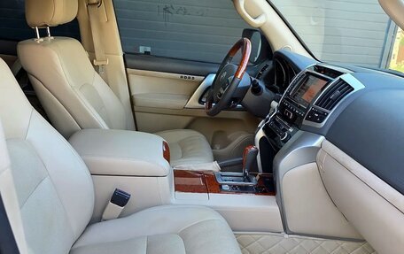 Toyota Land Cruiser 200, 2013 год, 4 430 000 рублей, 22 фотография