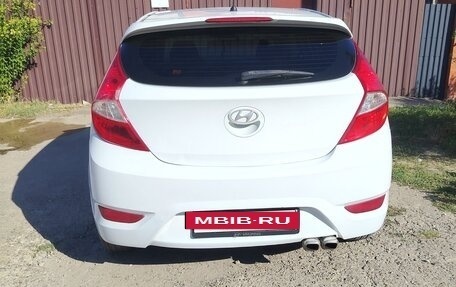 Hyundai Solaris II рестайлинг, 2014 год, 750 000 рублей, 10 фотография