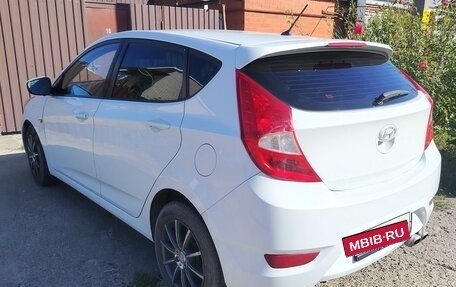 Hyundai Solaris II рестайлинг, 2014 год, 750 000 рублей, 11 фотография