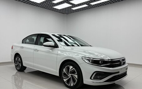 Volkswagen Bora, 2022 год, 1 075 000 рублей, 3 фотография