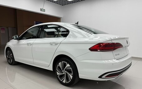 Volkswagen Bora, 2022 год, 1 075 000 рублей, 4 фотография