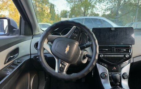 Chevrolet Cruze II, 2011 год, 735 000 рублей, 9 фотография