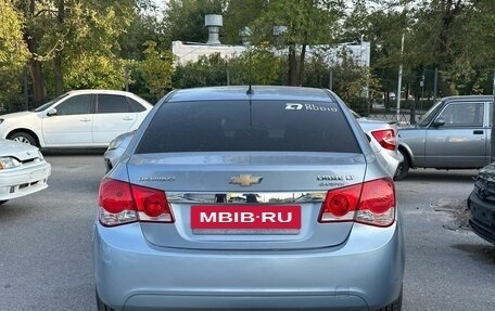 Chevrolet Cruze II, 2011 год, 735 000 рублей, 6 фотография