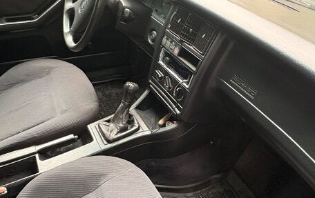 Audi 80, 1991 год, 297 000 рублей, 6 фотография