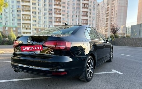 Volkswagen Jetta VI, 2016 год, 1 240 000 рублей, 3 фотография