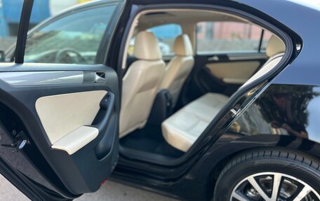 Volkswagen Jetta VI, 2016 год, 1 240 000 рублей, 5 фотография