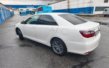 Toyota Camry, 2015 год, 2 100 000 рублей, 12 фотография