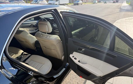 Mercedes-Benz E-Класс, 2014 год, 2 950 000 рублей, 9 фотография