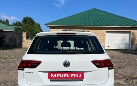 Volkswagen Tiguan II, 2020 год, 2 680 000 рублей, 8 фотография