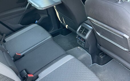 Volkswagen Tiguan II, 2020 год, 2 680 000 рублей, 16 фотография