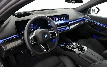 BMW 5 серия, 2025 год, 13 900 000 рублей, 12 фотография