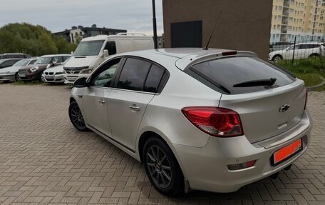 Chevrolet Cruze II, 2011 год, 700 000 рублей, 6 фотография