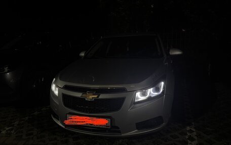Chevrolet Cruze II, 2011 год, 700 000 рублей, 8 фотография