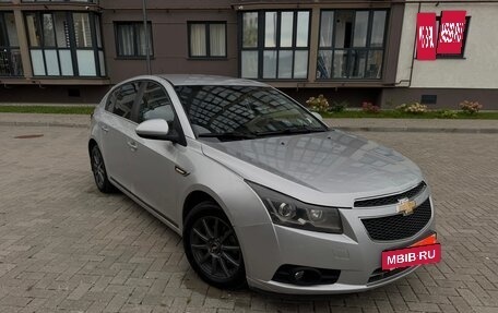 Chevrolet Cruze II, 2011 год, 700 000 рублей, 5 фотография