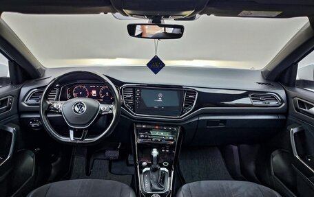 Volkswagen T-Roc I, 2022 год, 1 310 000 рублей, 13 фотография