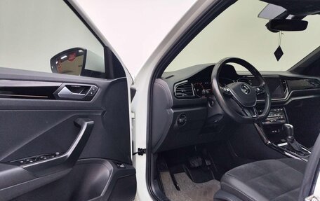 Volkswagen T-Roc I, 2022 год, 1 310 000 рублей, 9 фотография