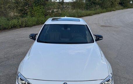 BMW 3 серия, 2017 год, 2 800 000 рублей, 10 фотография