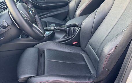 BMW 3 серия, 2017 год, 2 800 000 рублей, 14 фотография