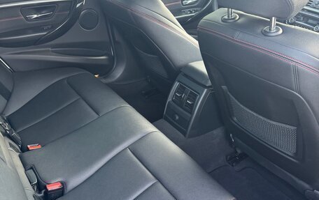 BMW 3 серия, 2017 год, 2 800 000 рублей, 25 фотография