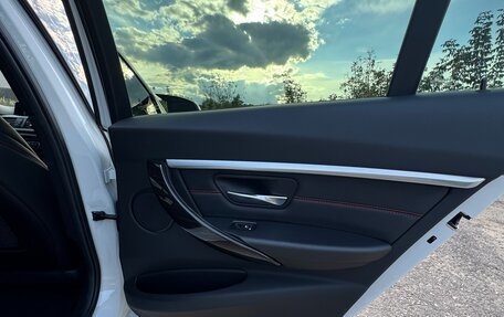 BMW 3 серия, 2017 год, 2 800 000 рублей, 29 фотография