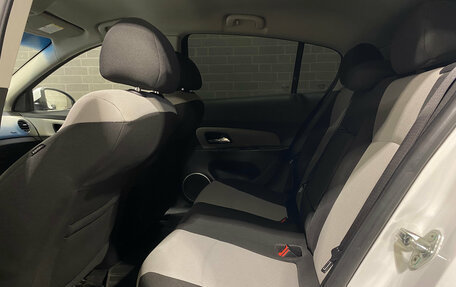Chevrolet Cruze II, 2014 год, 1 000 000 рублей, 13 фотография