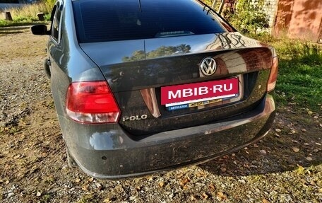 Volkswagen Polo VI (EU Market), 2013 год, 800 000 рублей, 2 фотография